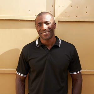 T-shirt unisexe à manches courtes et panneaux contrastés Ultifresh ODM, en tissu non tissé respirant, en laine, évacuant l'humidité, écologique - Product Image 5