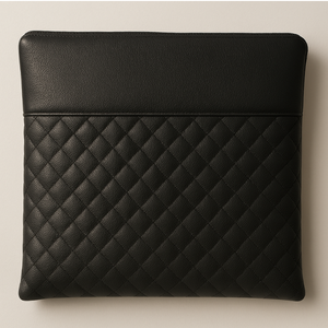 Borsa Tefillin Tallit 30x35 cm con chiusura a cerniera, pelle nera in vinile, Design trapuntato - Product Image 1