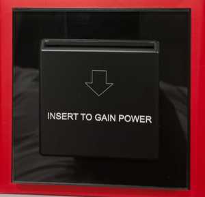 Fox-Interruptor de ahorro de energía domótica, Fabricación en la India, Material de acabado de vidrio - Product Image 4