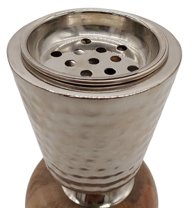 Elegante Quemador de Incienso Bakhoor con Base de Madera, Copa de Metal Plateado Martillado, Mabkhara, Porta Incienso de Oud de Oriente Medio, Incensario de Carbón, Adorno - Product Image 1