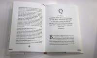 Service d'impression de livres personnalisés à couverture rigide à faible MOQ, reliure parfaite, papier offset, carton ondulé, usage professionnel en Inde