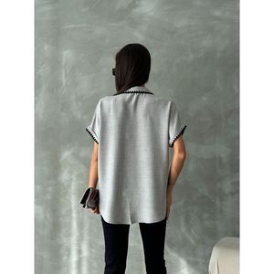 Camisa de lino gris Topshow para mujer con costuras estilo pastor - Blusa informal de algodón y poliéster de ajuste holgado para uso diario - Product Image 5