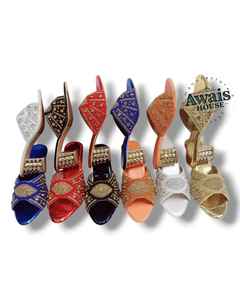 Sandales plates à talons hauts ethniques de luxe pour femmes, faites à la main, pour l'été, en cuir véritable, avec cristaux, tendance de la mode - Product Image 1