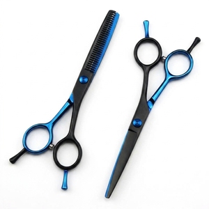 Fabricant professionnel de ciseaux de coiffure pour droitiers, lames en acier inoxydable 4Cr13 ultra-affûtées, poignées ergonomiques de taille moyenne, personnalisables - Product Image 1