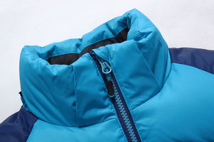 Veste matelassée d'automne à capuche et col montant pour hommes Veste de sport d'extérieur imperméable, coupe-vent et respirante avec logo à l'avant - Product Image 4