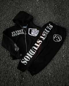 ขายส่งชุดวอร์มแนวสตรีท | ชุดเสื้อมีฮู้ดและกางเกงวิ่งแบบกำหนดเองผู้ผลิตชุดกีฬาฮิปฮอปขนาดใหญ่ผลิตจาก OEM - Product Image 3