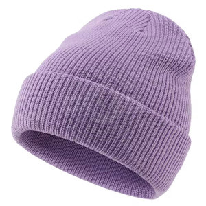 Bonnet d'hiver Lifestyle en tissu doux, coupe décontractée, idéal pour un usage quotidien et les activités de plein air - Product Image 2