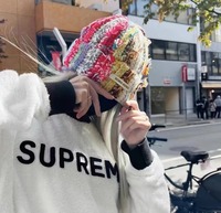 Gorros de Jacquard Sólido 100% Acrílico de Alta Calidad 2026 con Bordados de Lazos y Patrones de Camuflaje para Deportes de Invierno y Viajes al Aire Libre