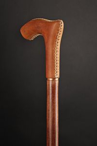 ไม้เท้าส่วนบุคคลพร้อมของขวัญแกะสลักแบบกำหนดเองหรืออุปกรณ์ช่วยเคลื่อนที่สำหรับผู้ชายและผู้หญิงทำจากไม้เดินด้วยมือ - Product Image 3