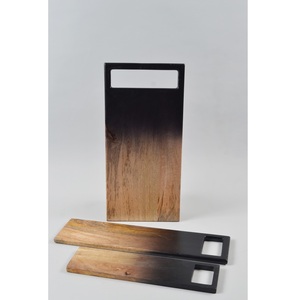 Nouveau Design Poignée Look Planche à découper en bois Fabricant En Gros Maison Cuisine Décor Fabriqué À La Main En Inde Fournisseur 2023 - Product Image 3