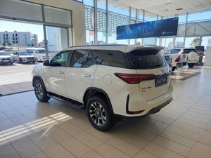 SUV Fortune 2020-2026 Usado en Buenas Condiciones, 5 Asientos, Equipamiento Completo, Sin Accidentes y con Garantía, en Venta - Product Image 3