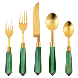 Magnifique ensemble de couverts au design nouveau avec poignée en acrylique - Product Image 2