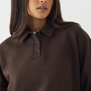 Sweat-shirt pour femmes avec col rabattu et logo personnalisable / Manches longues avec un tissu de haute qualité et confortable - Product Image 2