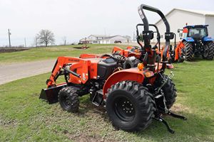 Tractor de Andar 2026 Bad Boy 4025H 4WD 10 HP de Alta Productividad en VENTA - Product Image 2
