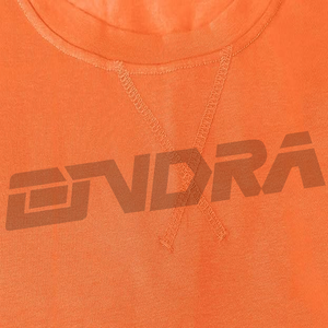 T-shirt à col rond en coton orange pour homme tissu doux et respirant coupe décontractée légère parfaite pour un usage quotidien style estival - Product Image 4