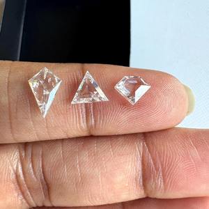 Diamants de laboratoire de forme triangulaire fantaisie, certifiés IGI, clarté VVS, pour bijoux personnalisés - Product Image 1
