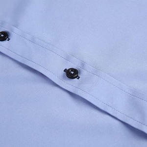 Chemise à boutons respirante au design unique pour hommes, chemises à boutons unies de couleur unie de style personnalisé en stock - Product Image 4