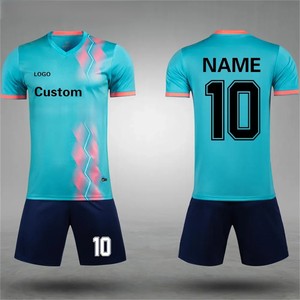 Conjunto de camiseta de fútbol al por mayor, camiseta de fútbol de poliéster con sublimación barata, pantalones cortos, logotipo y números personalizados - Product Image 1