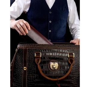 Étui de voyage pour montre en cuir végétalien de luxe sur mesure, best-seller, fait à la main, organiseur portable avec doublure en daim pour montres - Product Image 2