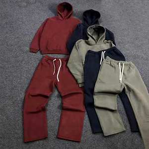 Fabricación de Sudadera con Capucha y Pantalones Deportivos de Algodón 100% de Alta Calidad, Chándal Holgado para Hombre - Product Image 3