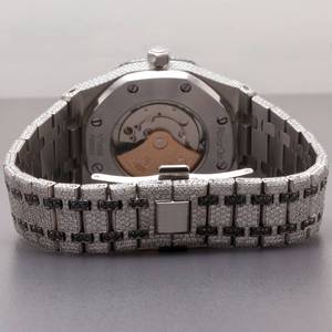 นาฬิกาอัญมณีสีดำตามสั่งสำหรับผู้ชายได้รับการรับรองจาก VVS Moissanite Eta กลไกดวงจันทร์อัตโนมัติ - Product Image 4