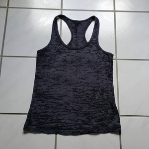 Custom Sporty <b>Running</b> <b>Singlet</b> Lightweight Quick Dry Breathable Workout Sleeveless Tank Top 100% Polyester Seamless Fit for Men - Product Image 4
