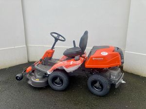 Cortacésped Husqvarna R 214TC de alta calidad con tractor de jardín - Product Image 5