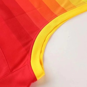 Conception personnalisée 100% polyester respirant imprimé réversible maillot de basket-ball uniforme pour adultes ensembles - Product Image 4