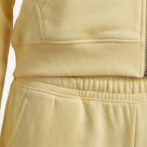 Survêtements pour femmes de haute qualité, coupe ajustée, streetwear personnalisé, vêtements de sport pour femmes, ensemble de vêtements de sport, jogging durable pour la remise en forme - Product Image 5