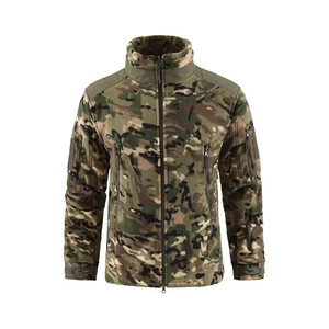 Vestes de chasse softshell pour adultes avec plusieurs poches, fermeture éclair à capuche, vestes de randonnée en plein air avec logo personnalisé imprimé - Product Image 1