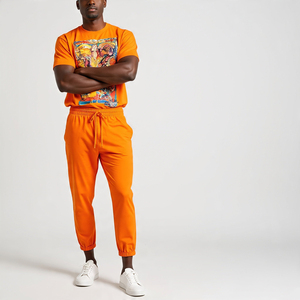 100% algodón verano impreso camiseta pantalón dos piezas conjunto hombres verano ligero estampado camiseta chándal hombres - Product Image 4