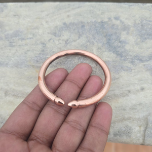 Pulsera de cobre hecha a mano con diseño único para unisex de Decor World Expo - Product Image 4