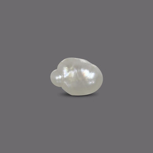 Perla de Basra de 2.19 Quilates con Color Intenso - Product Image 1