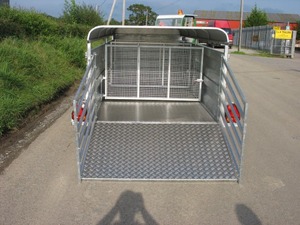 Remolque de ganado de servicio pesado 8x5 para transporte seguro de animales - Product Image 4