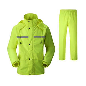Manteau de pluie haute visibilité pour hommes sur mesure, uniformes de pluie en polyester imperméable de haute qualité avec caractéristiques thermiques et fluorescentes - Product Image 6