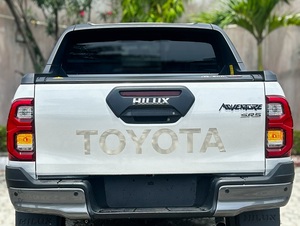 รถกระบะออฟโรดขนาดกลางรุ่นปี 2025 รุ่น Adventure 4.0L Edition มือสอง - Product Image 5