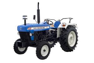 Tractor de granja 4WD New-Hollands Workmaster Tractor - Product Image 4