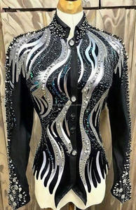 Nuevas llegadas Ropa ecuestre de manga larga a prueba de viento Chaquetas de espectáculo de competición de equitación con atractivo color negro - Product Image 2