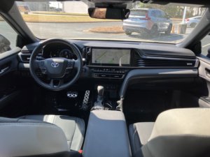 Toyota Camry SE d'occasion propre 2025 - Product Image 6