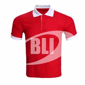 Camisa Blanca 100% Algodón para Hombre, Cuello y Puños Rojos, Manga Corta, Estilo Casual, Tejido de Punto, Corte Regular, Color Sólido, Ribete en Contraste, 320g - Product Image 4