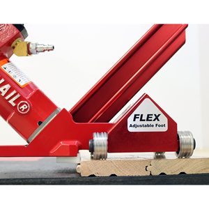 Clavadora Neumática de Aluminio de Calibre 18 para Pisos, con Base Ajustable y Rodillo Flexible para Decoración de Muebles, Certificación GS - Product Image 1
