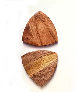 Posavasos de nogal Juego de posavasos de madera Premium Posavasos de piedra hechos a mano Elegantes y de larga duración por artesanía creciente - Product Image 3