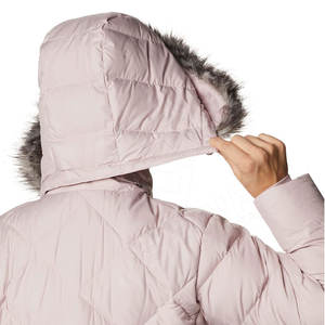 Prix de gros Manteaux rembourrés courts d'hiver pour femmes Vestes d'extérieur Vestes rembourrées épaisses avec capuche - Product Image 4