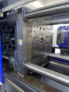 Machine de moulage par injection d'occasion de 250 tonnes d'origine haïtienne – Économe en énergie et haute performance - Product Image 4