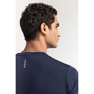 เสื้อยืดฟิตเนสเนื้อผ้าถักสีน้ำเงิน รุ่น AW-TS24-006 ทรงหลวม พิมพ์ลายสกรีน สีพื้น ย้อมสี พิมพ์ลาย เสื้อยืดน้ำหนักมาก บีบอัด - Product Image 4
