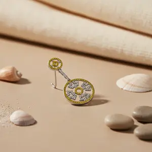 Collar con Colgante de Corazón en Oro Rosa Chapado en Platino y Rodio para Mujer - Moderno y Listo para Regalar - Product Image 1