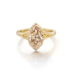 Bague en diamant marquise de culture, taille Old Mine, couleur champagne, style Séville - Product Image 1