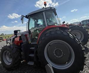 2025 Massey Ferguson 6S.155 4x4 Tractor agrícola Premium de potencia de rango medio con motor de eficiencia inteligente y bomba como componentes principales - Product Image 1