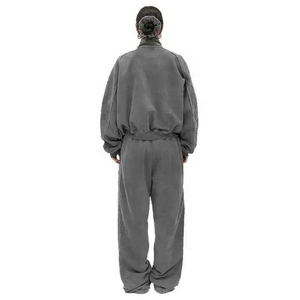 Survêtement unisexe gris, coupe ample, col montant, fermeture à cordon, poches latérales, style streetwear, pour l'automne - Product Image 5