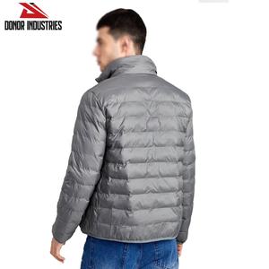 Veste matelassée pour hommes, décontracté, automne hiver, manteau matelassé à capuche solide, vêtements d'extérieur à coupe ample, col montant, en toile - Product Image 2